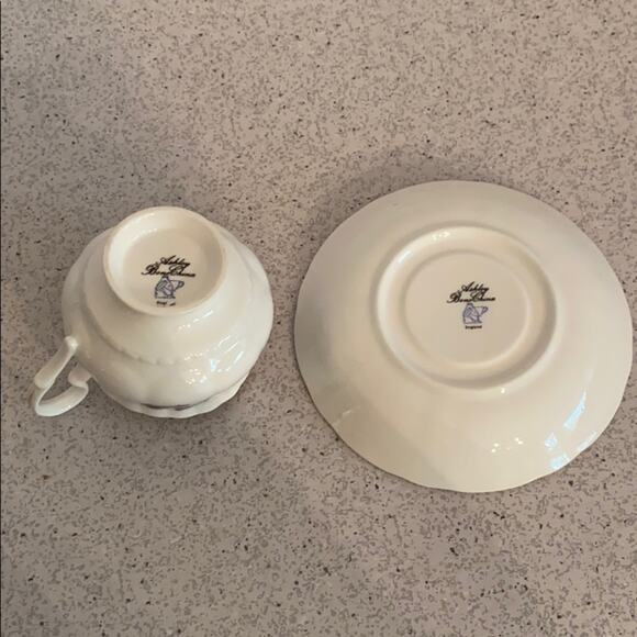 Ashley Bone China tea cup & saucer set English Porcelain Floral Pattern - Picture 7 of 8